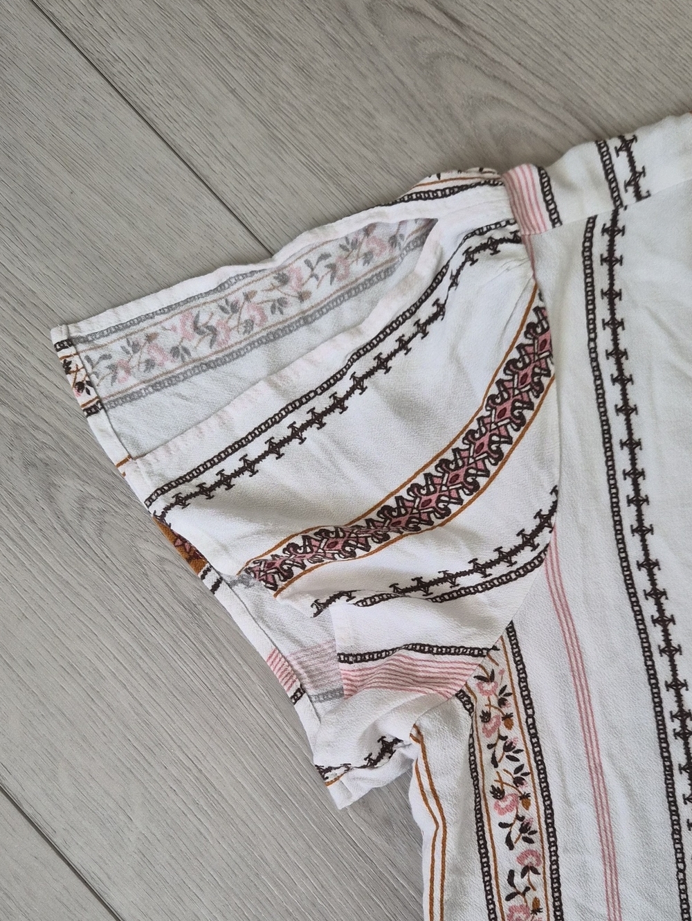 Maurices White Top with Pink and Brown Stripes - Picture 5 of 11